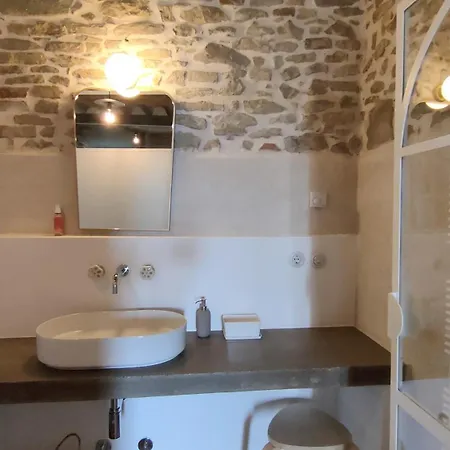 別荘 Borgo Calbianco - Private House With Pool & Airco