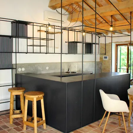 別荘 Borgo Calbianco - Private House With Pool & Airco