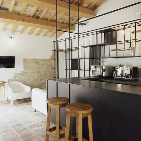 別荘 Borgo Calbianco - Private House With Pool & Airco *