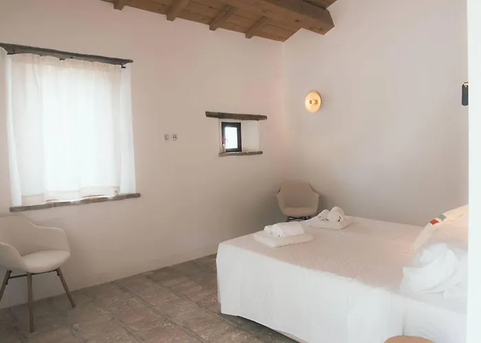 Borgo Calbianco - Private House With Pool & Airco بيت للعطل *